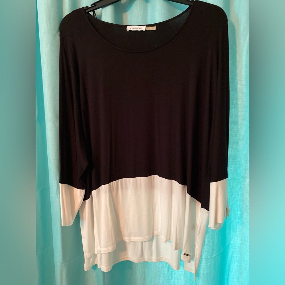 Retired And Downsizing Wardrobe. - image 1